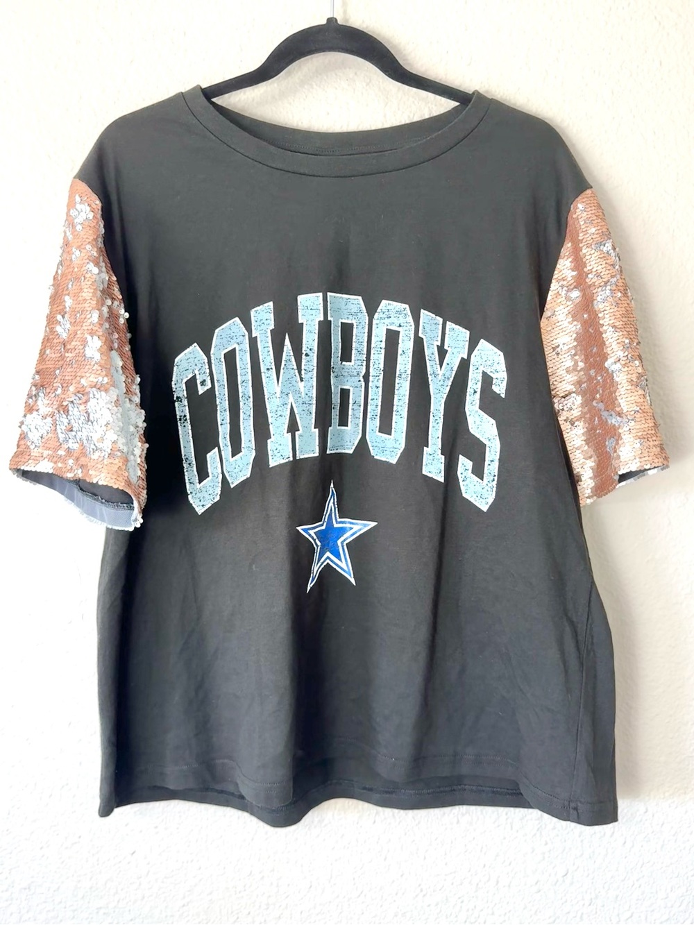 Gameday Couture Dallas Cowboys Football Sequin Sleeve T Shirt Blouse Size Medium